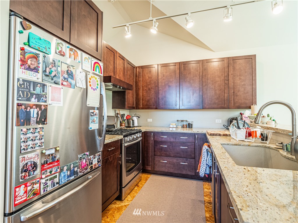 10049 Collins Road Sedro-Woolley, WA 98284 - Photo 34 of 40 Gallery Image 34