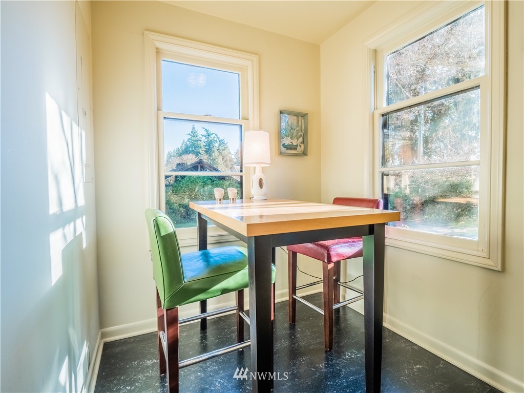 10049 Collins Road Sedro-Woolley, WA 98284 - Photo 6 of 40 Gallery Image 6