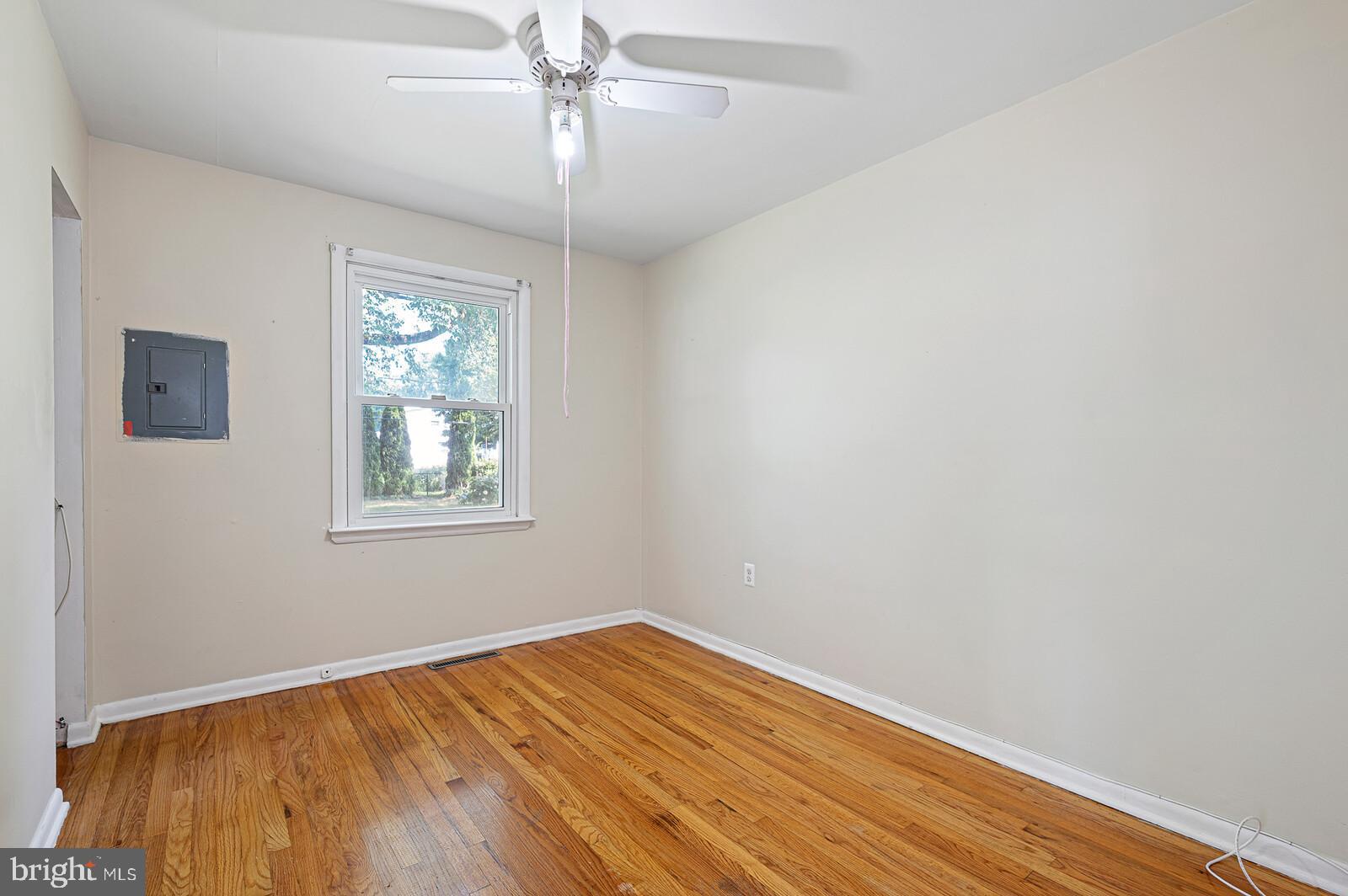 212 North Brownleaf Road Newark, DE 19713 - Photo 7 of 10