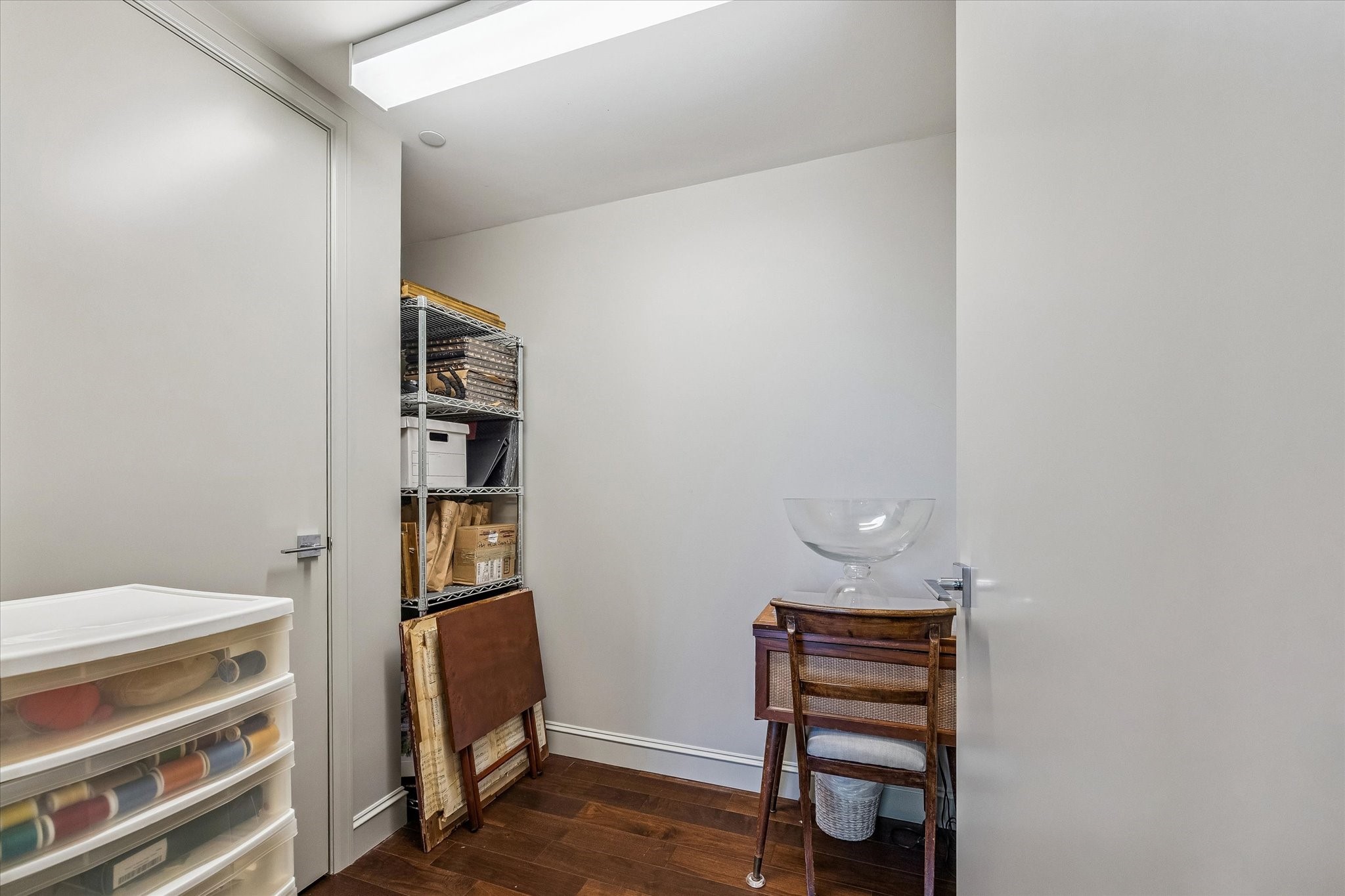 3433 Westheimer Road, Unit 706 Houston, TX 77027 - Photo 34 of 41 a view of walk in closet with empty racks