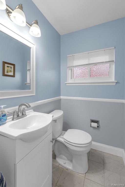 29450 Desmond Drive Warren, MI 48093 - Photo 32 of 49