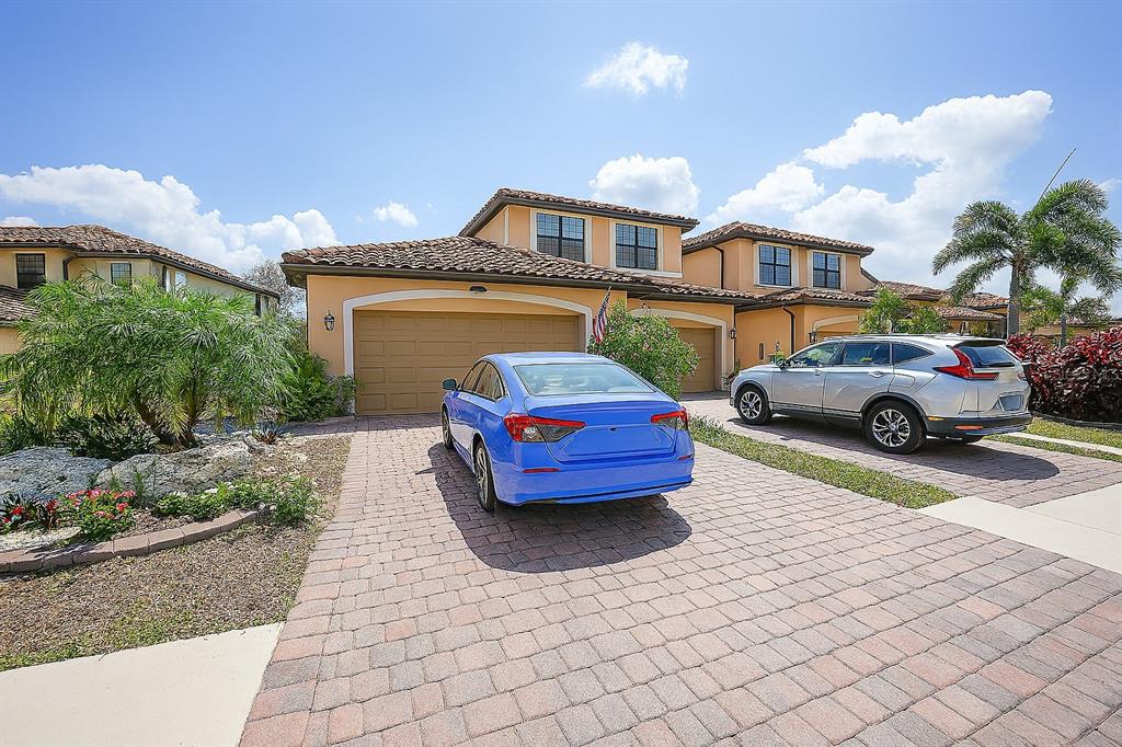 20071 Ragazza Circle, Unit 101 Venice, FL 34293 - Photo 2 of 33