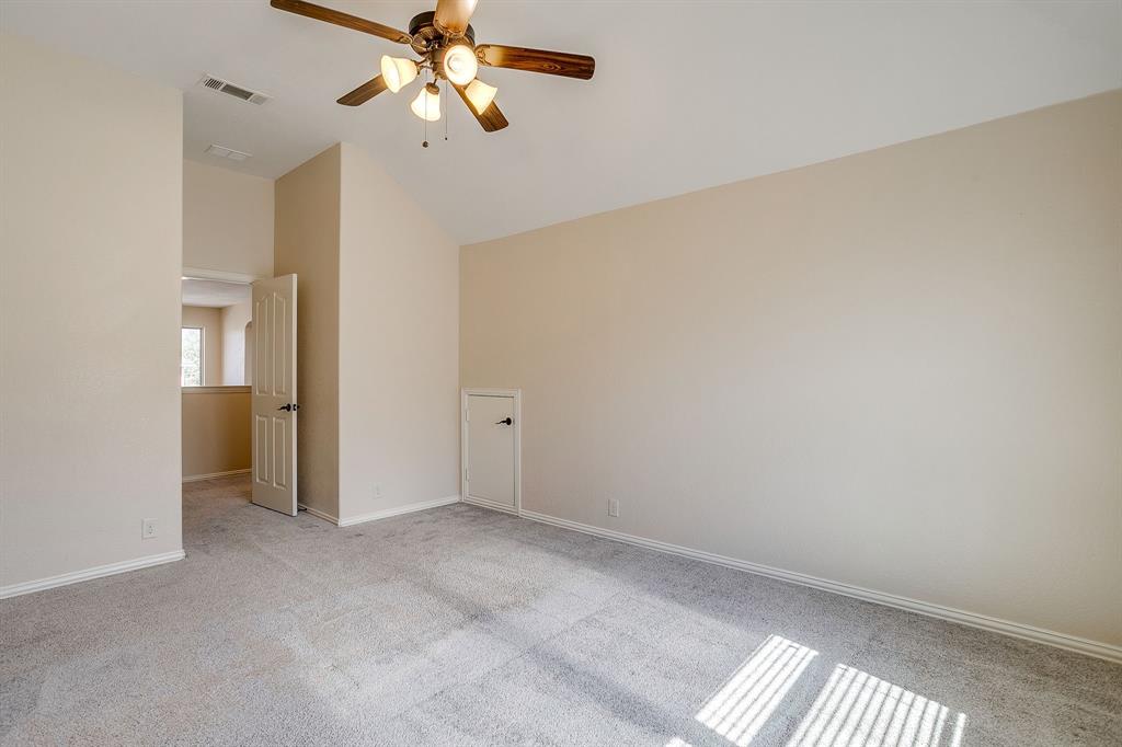 1109 Garden Ridge Drive Burleson, TX 76028 - Photo 25 of 36