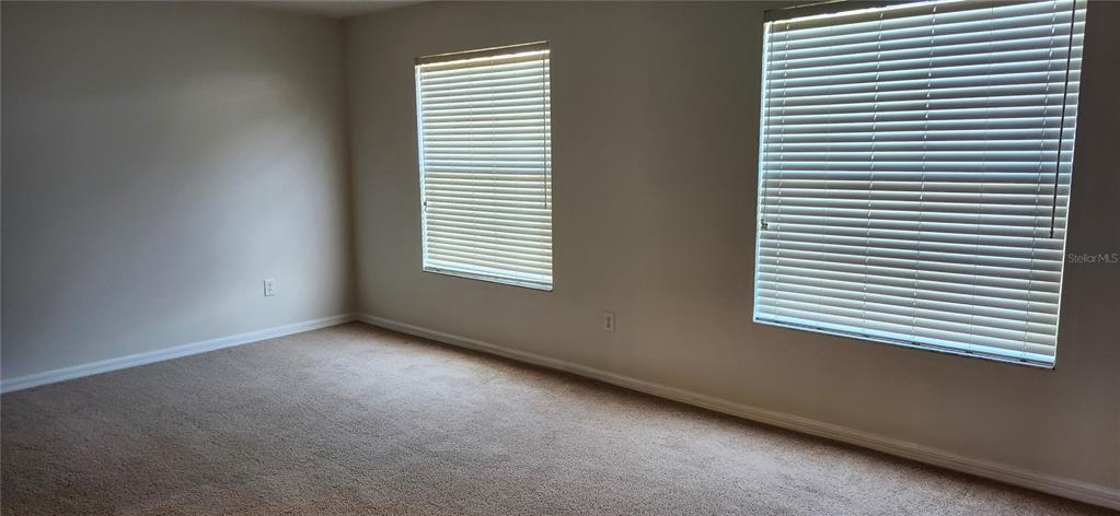 7524 Dragon Fly Loop Gibsonton, FL 33534 - Photo 28 of 55 a view of a room that has a window in it