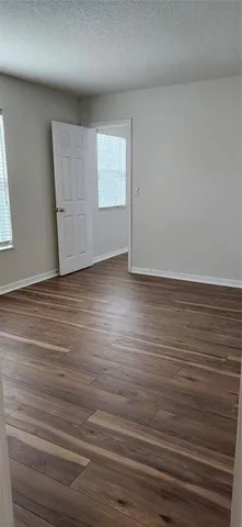 $2,400 | 7524 Dragon Fly Loop, Gibsonton, FL 33534