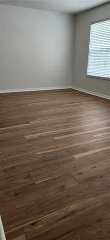 $2,400 | 7524 Dragon Fly Loop, Gibsonton, FL 33534