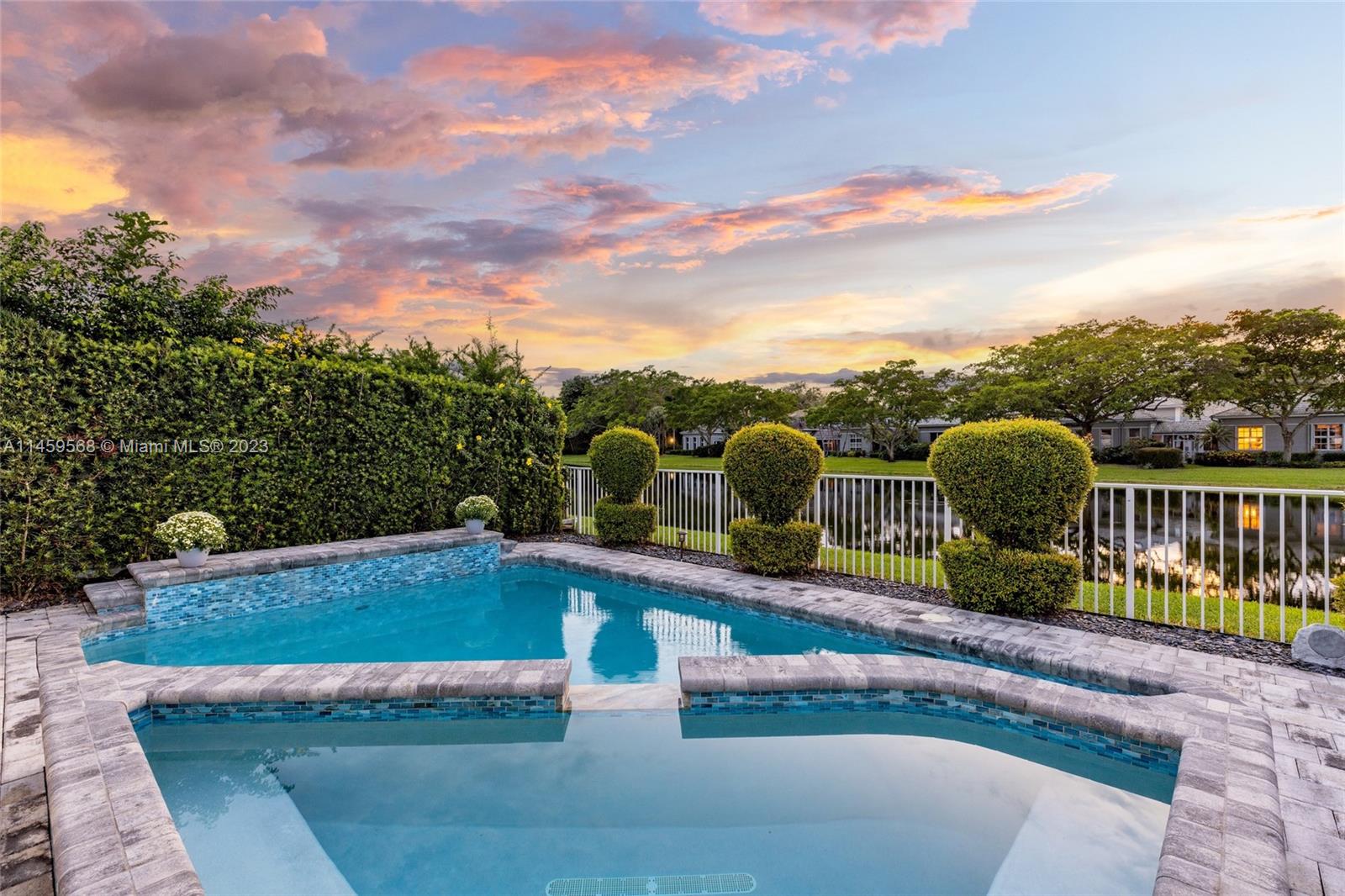 5675 Regency Circle West Boca Raton, FL 33496 - Photo 32 of 74