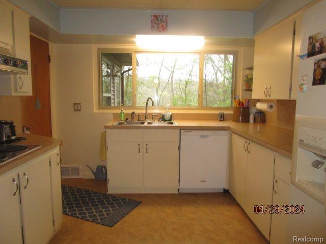10103 Denton Hill Road Fenton, MI 48430 - Photo 7 of 15 Gallery Image 7