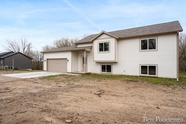 $450,000 | 14123 Beardslee Street Northeast, Greenville, MI 48838
