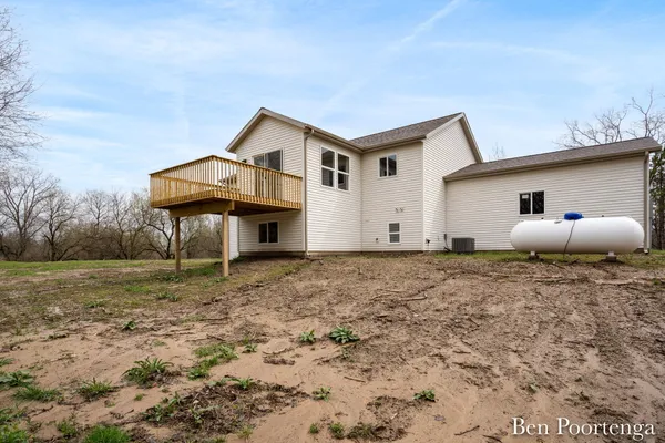 $450,000 | 14123 Beardslee Street Northeast, Greenville, MI 48838