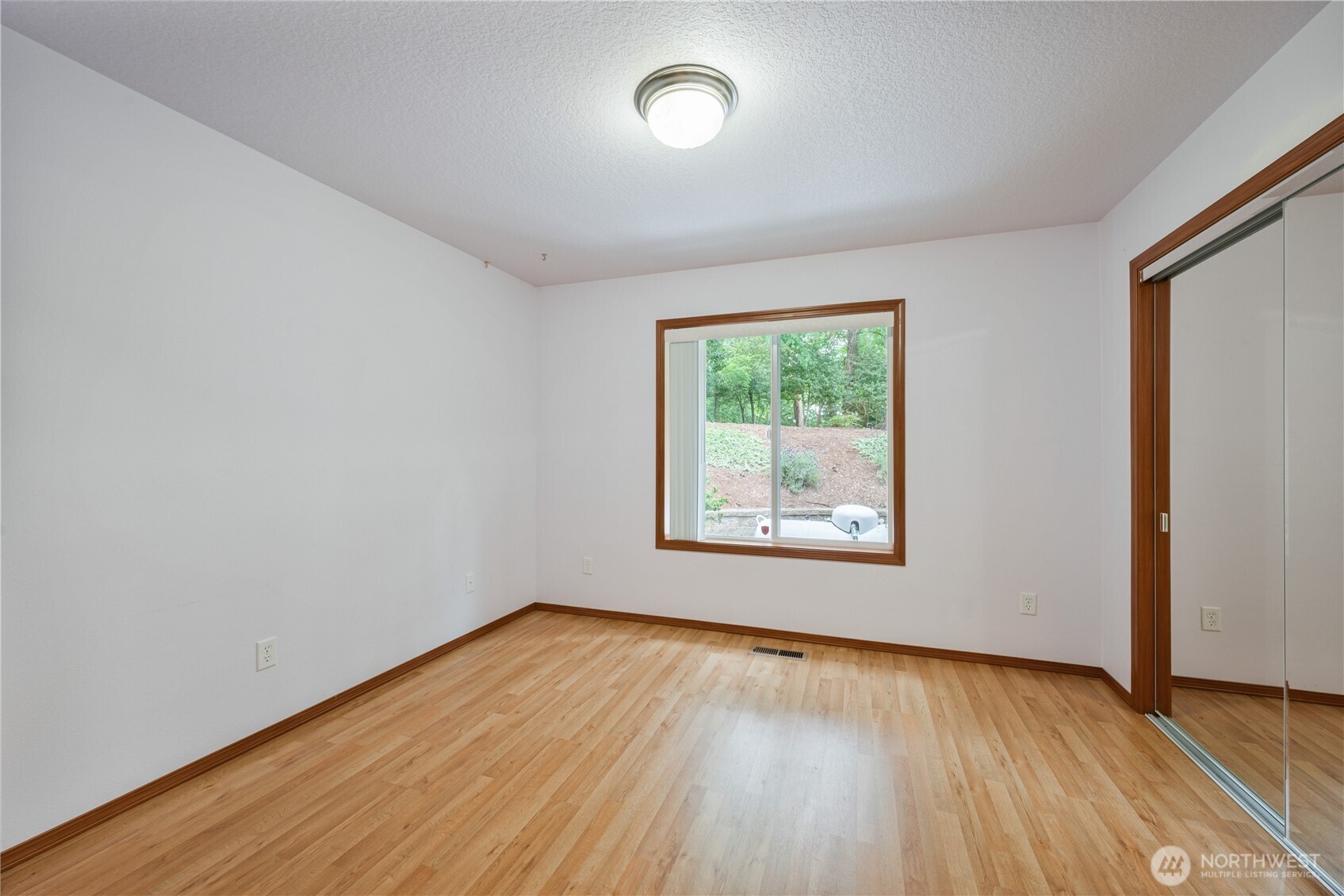 2336 West Castleman Street Longview, WA 98632 - Photo 30 of 40