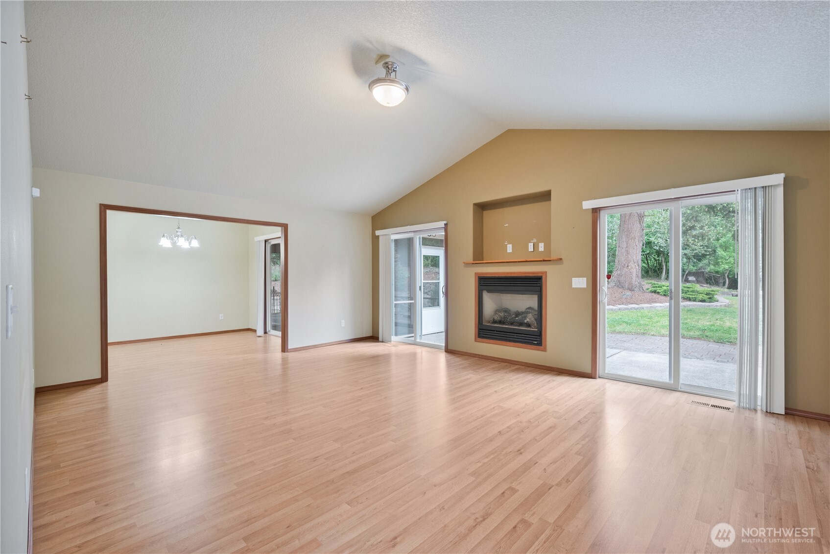 2336 West Castleman Street Longview, WA 98632 - Photo 10 of 40