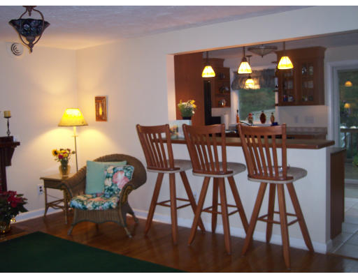 38 Utility Road Scituate, MA 02066 - Photo 5 of 17 Gallery Image 5