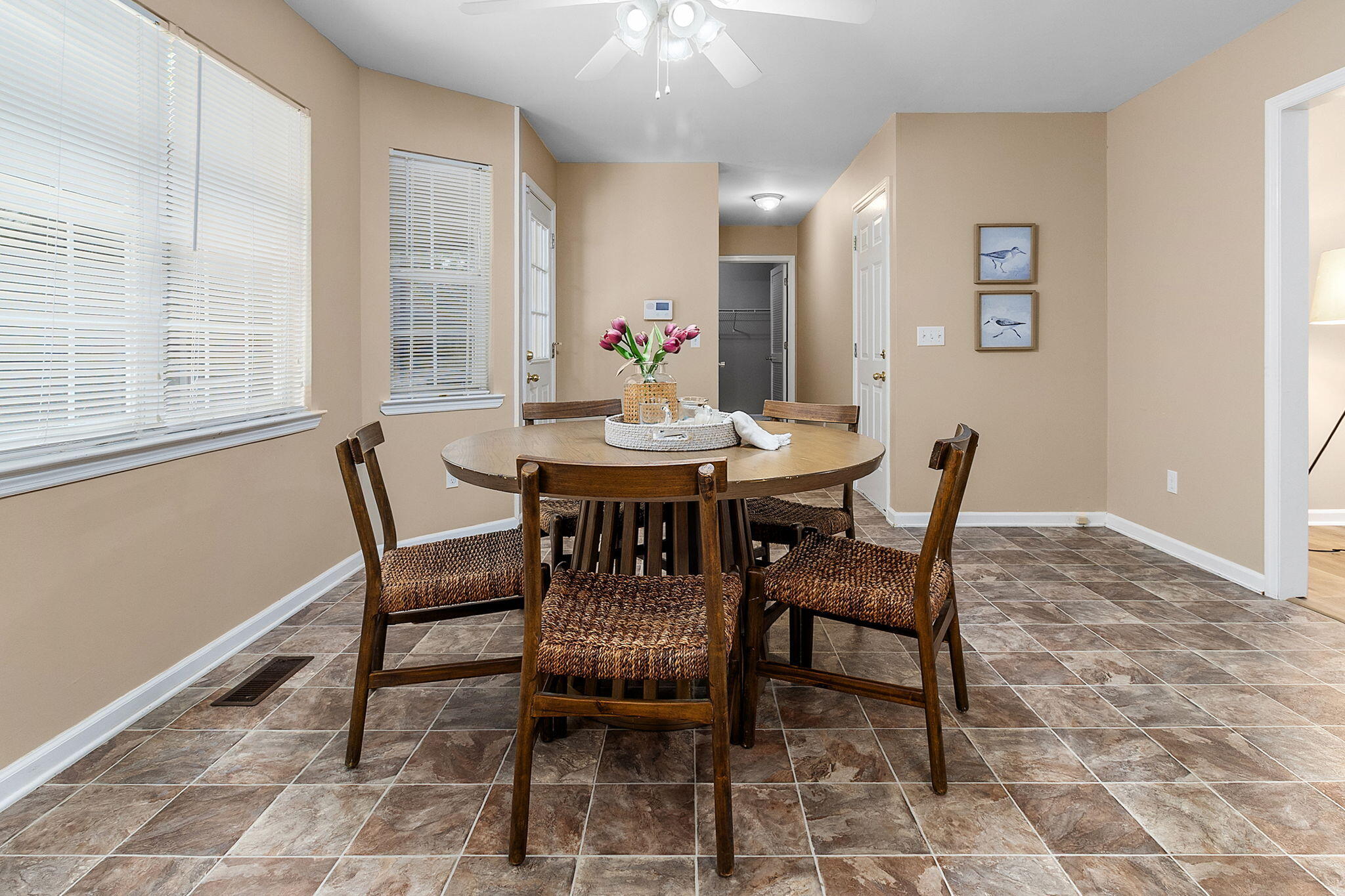 1704 North Concord Road Chattanooga, TN 37421 - Photo 10 of 39 Dining