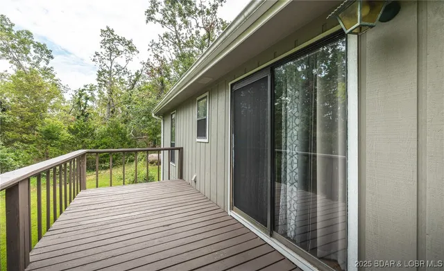 $355,000 | 27093 Karr's Park Avenue, Warsaw, MO 65355