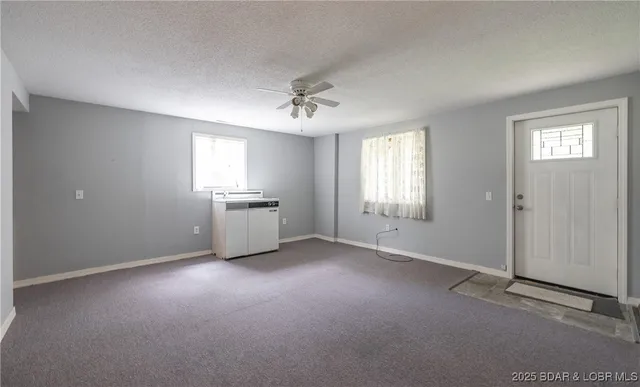 $355,000 | 27093 Karr's Park Avenue, Warsaw, MO 65355