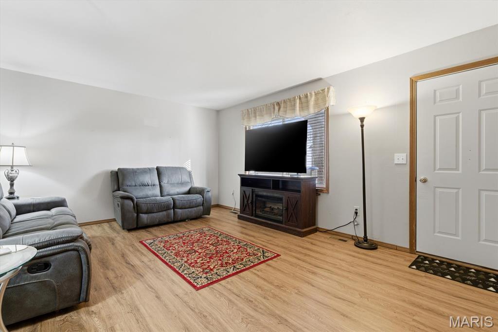 107 North Edison Street Freeburg, IL 62243 - Photo 11 of 38