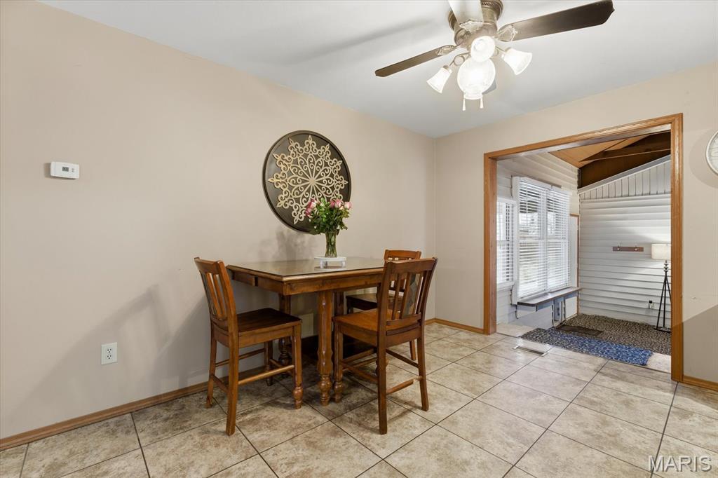 107 North Edison Street Freeburg, IL 62243 - Photo 20 of 38