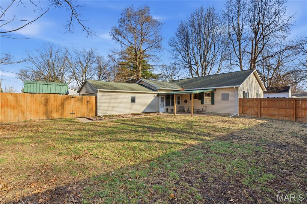 107 North Edison Street Freeburg, IL 62243 - Photo 4 of 38