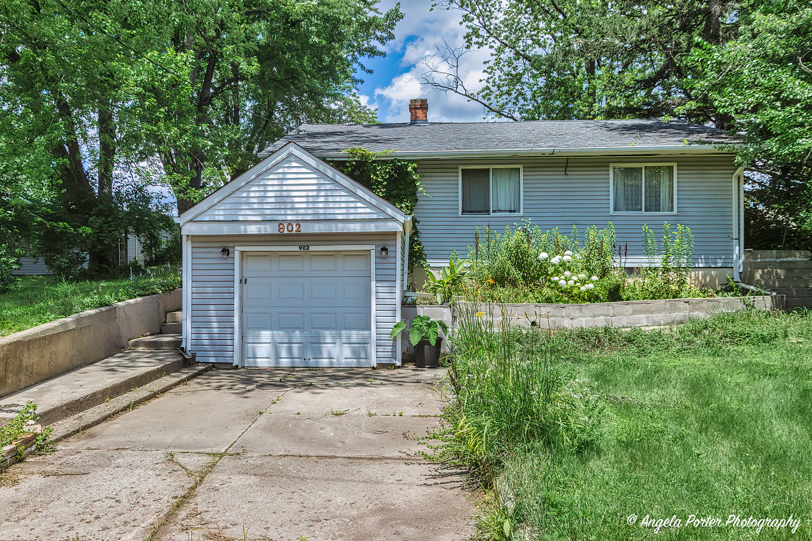 902 Landl Park Road McHenry, IL 60051 - Photo 1 of 30 Gallery Image 1