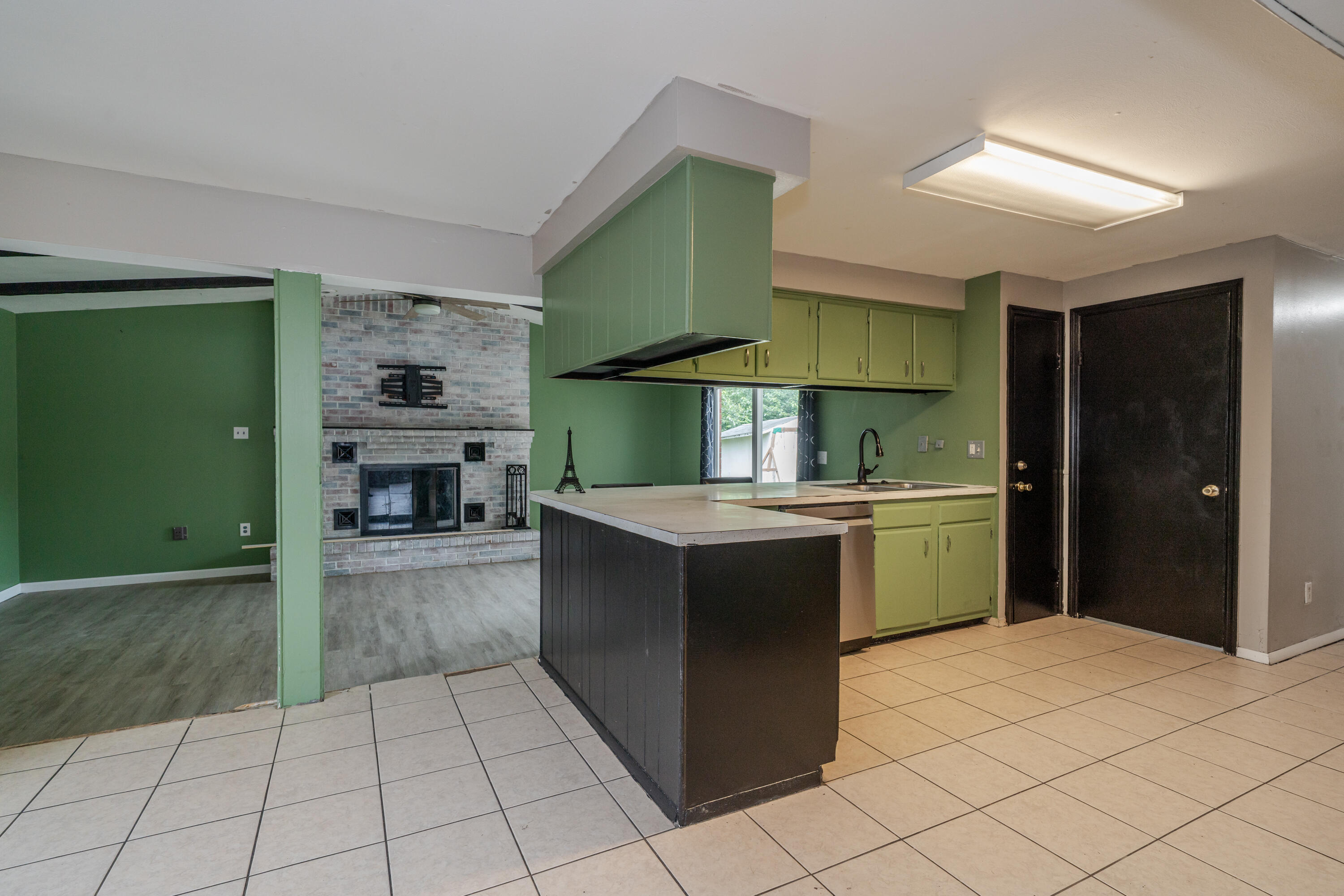 4931 Longford Road Dayton, OH 45424 - Photo 8 of 53