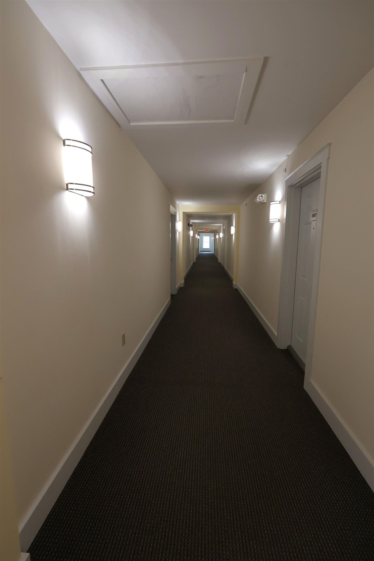 287 Mascoma Street, Unit 305 Lebanon, NH 03766 - Photo 6 of 44