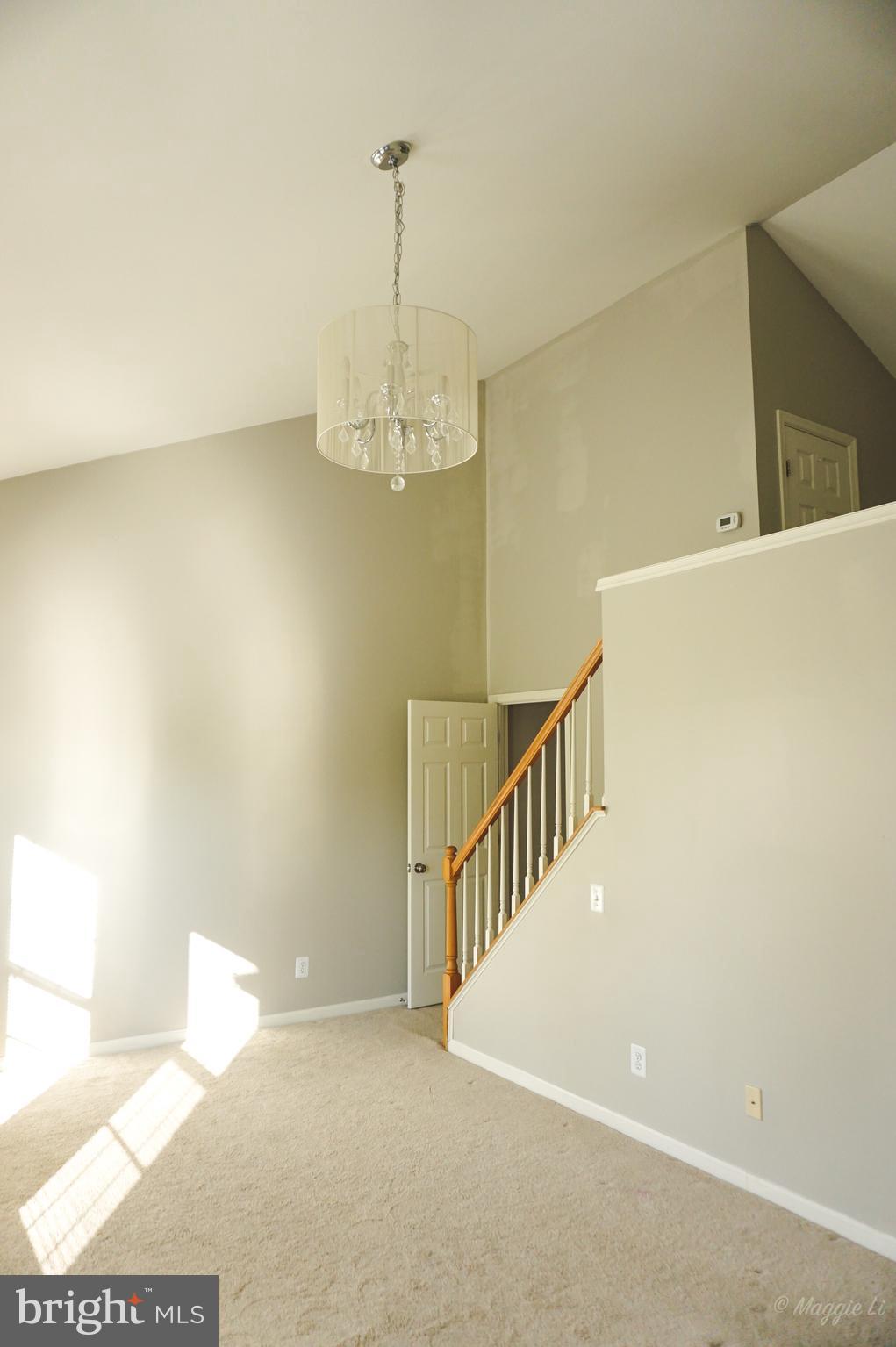 6004 Lincolnia Road Alexandria, VA 22312 - Photo 15 of 17 Bedroom (Master)