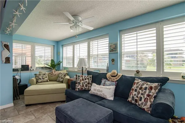 $3,000 | 1400 Pompei Lane, Unit S21, Naples, FL 34103
