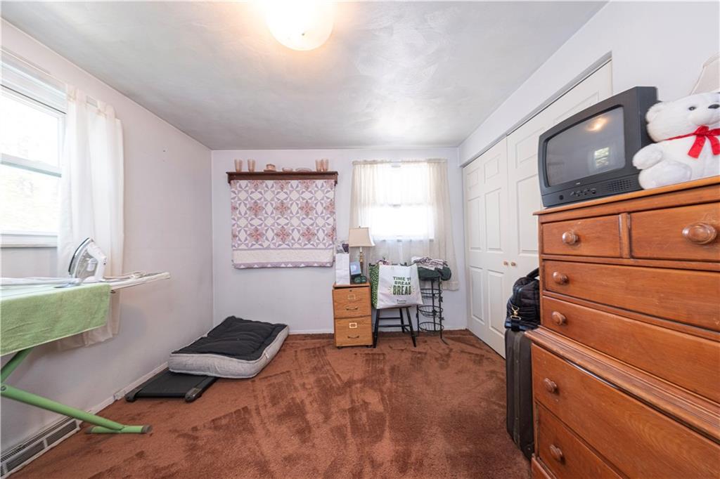 369 Stotler Road Pittsburgh, PA 15235 - Photo 8 of 20 Gallery Image 8
