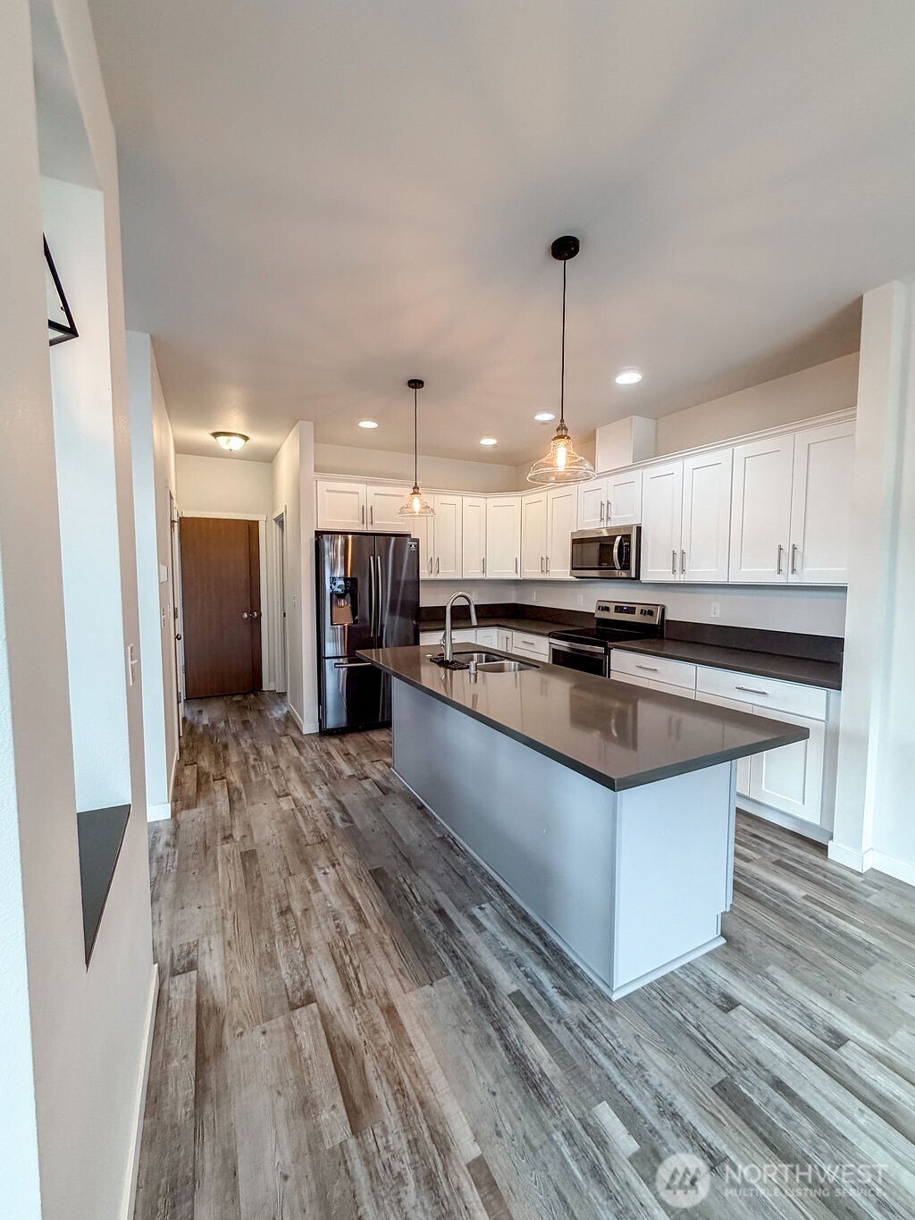 710 Miller Street Winlock, WA 98596 - Photo 5 of 24 Gallery Image 5