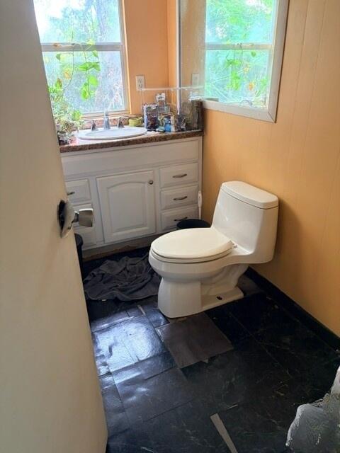 302 Ryan Avenue Key Largo, FL 33037 - Photo 5 of 7 Bathroom