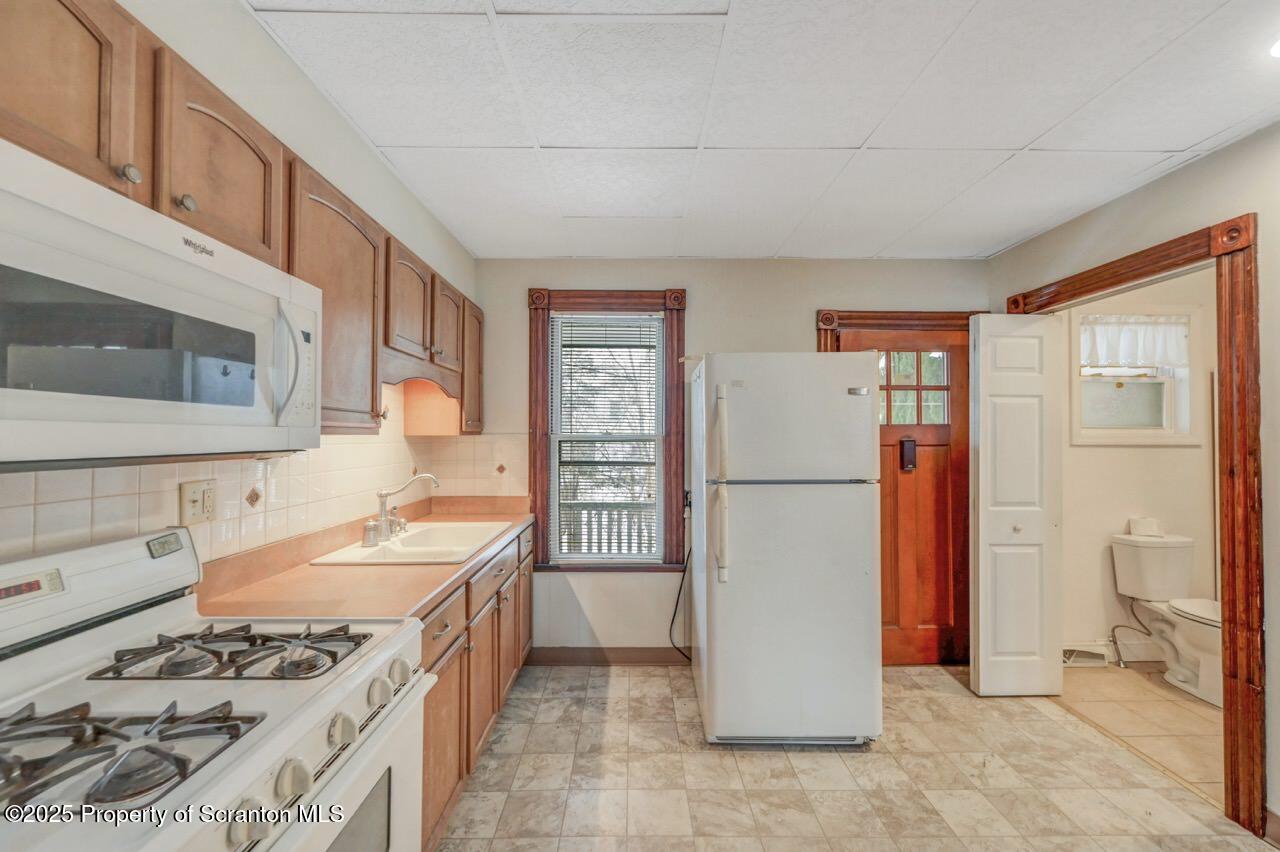 1421 Monsey Avenue Scranton, PA 18509 - Photo 13 of 57 1421 Monsey Ave 14 Large