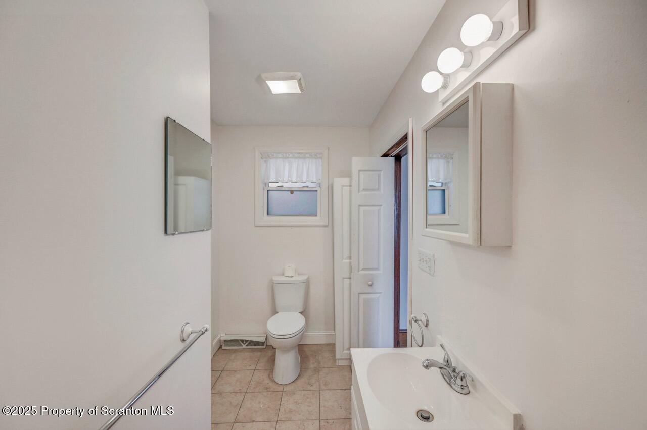 1421 Monsey Avenue Scranton, PA 18509 - Photo 17 of 57 1421 Monsey Ave 18 Large