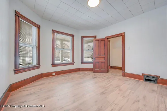 $249,995 | 1421 Monsey Avenue, Scranton, PA 18509