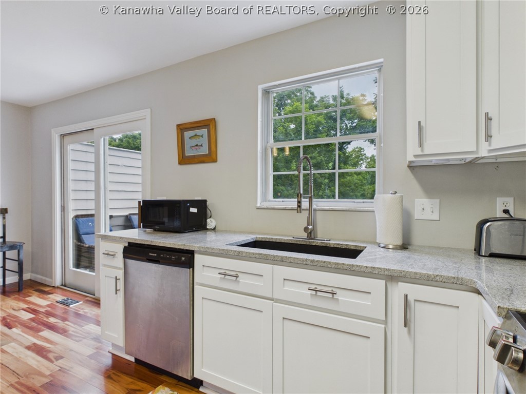 302 Flintlock Road Charleston, WV 25314 - Photo 16 of 44 Gallery Image 16