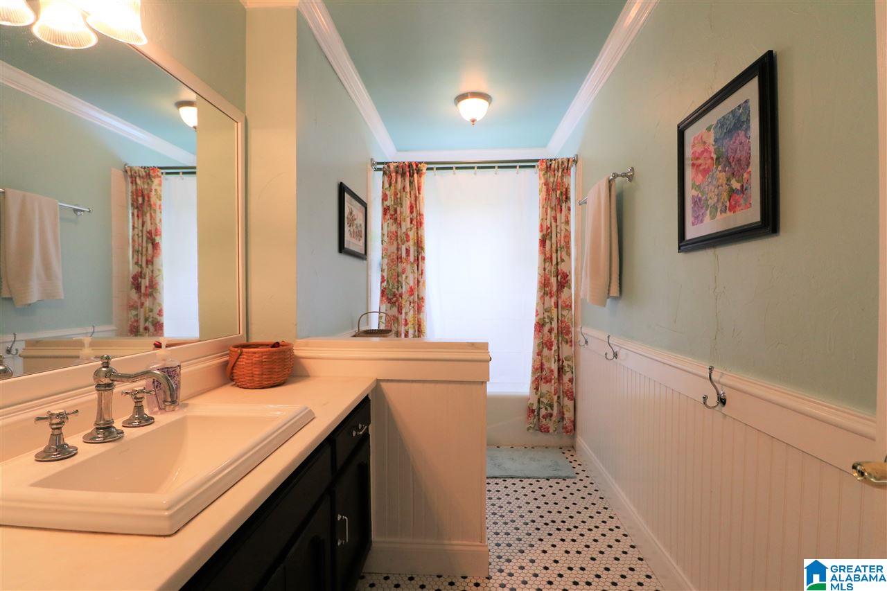 1371 Al Seier Road Birmingham, AL 35226 - Photo 24 of 47