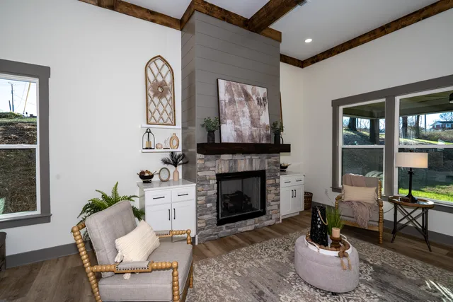 $550,000 | 294 Running Oak Drive, Ringgold, GA 30736