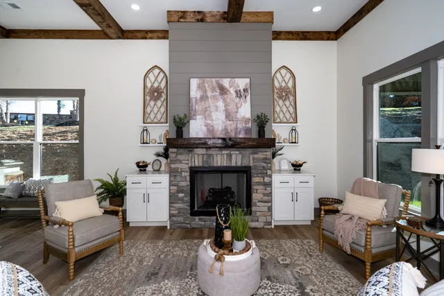 $550,000 | 294 Running Oak Drive, Ringgold, GA 30736