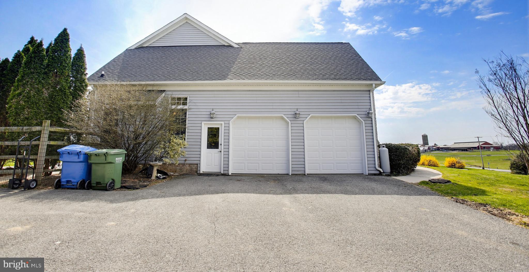 337 Chestnut Hill Road Forest Hill, MD 21050 - Photo 3 of 57 Attached Oversized 2 Car Garage