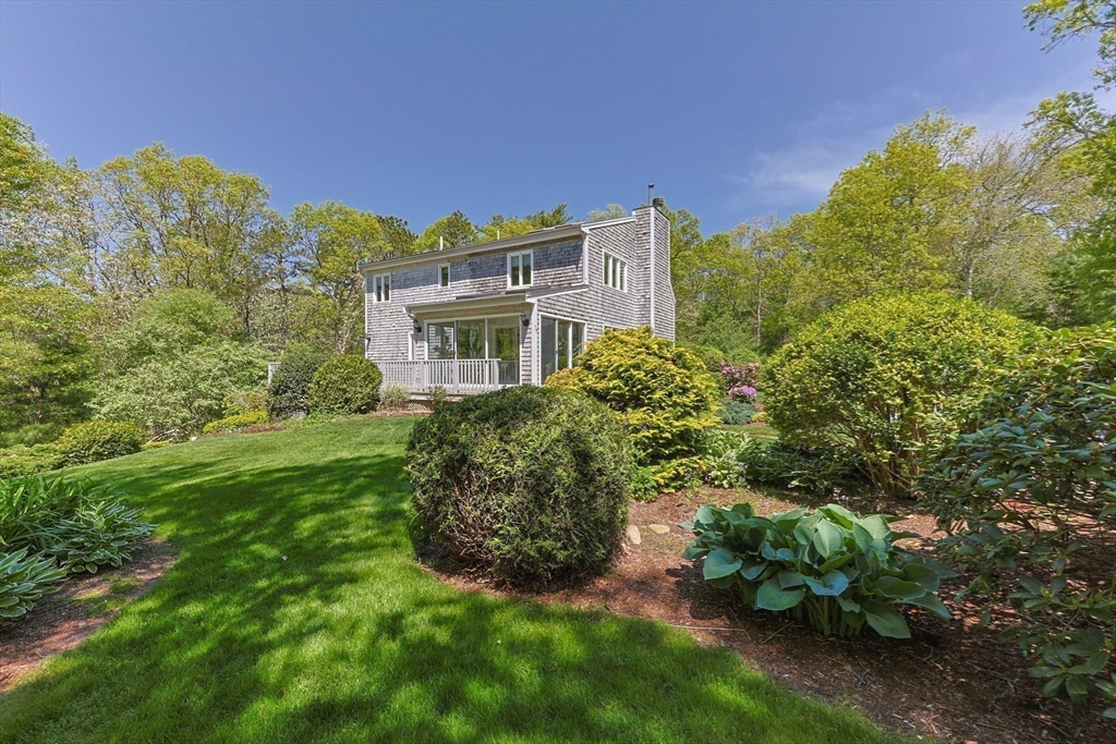 17 Claus Way Barnstable, MA 02648 - Photo 27 of 38 Gallery Image 27