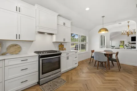 $595,000 | 4253 Canyon Glen Circle, Austin, TX 78732