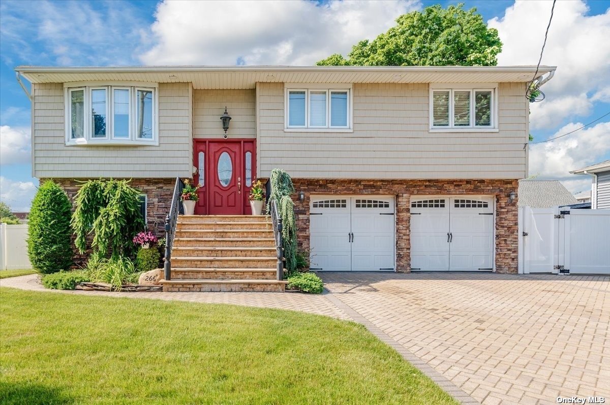 266 West Windsor Pkwy  