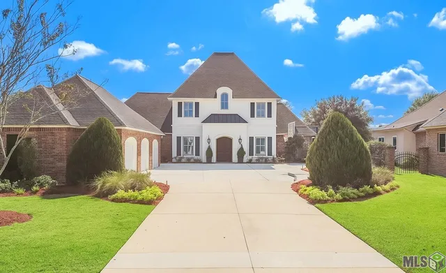 $1,500,000 | 25820 Carnoustie Way, Denham Springs, LA 70726