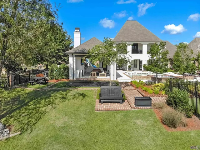 $1,500,000 | 25820 Carnoustie Way, Denham Springs, LA 70726