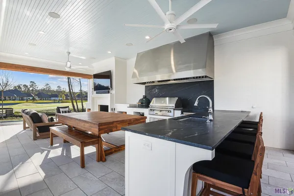 $1,350,000 | 25820 Carnoustie Way, Denham Springs, LA 70726