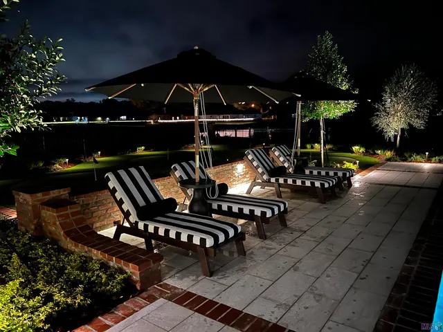 $1,500,000 | 25820 Carnoustie Way, Denham Springs, LA 70726