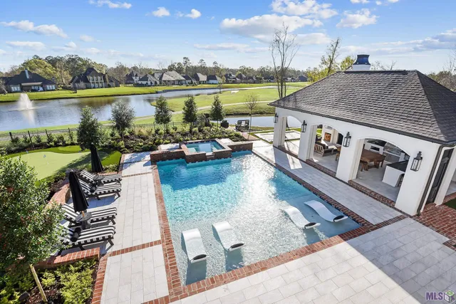 $1,500,000 | 25820 Carnoustie Way, Denham Springs, LA 70726