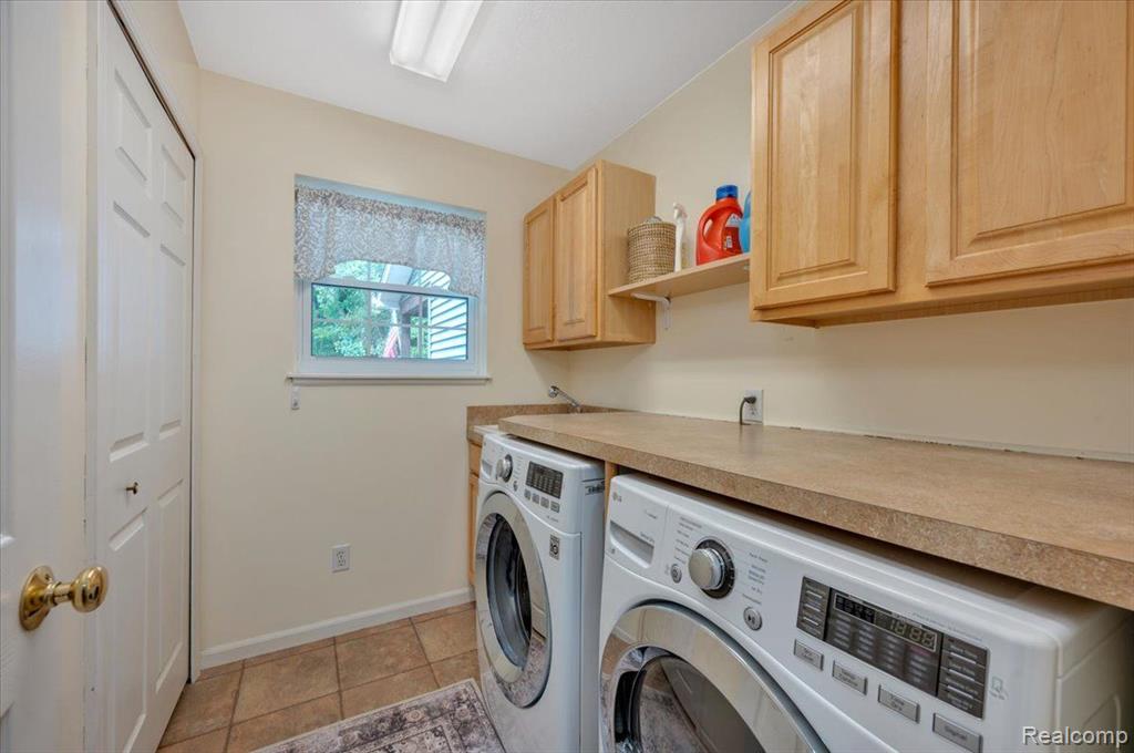 13099 Ripley Road Linden, MI 48451 - Photo 13 of 24