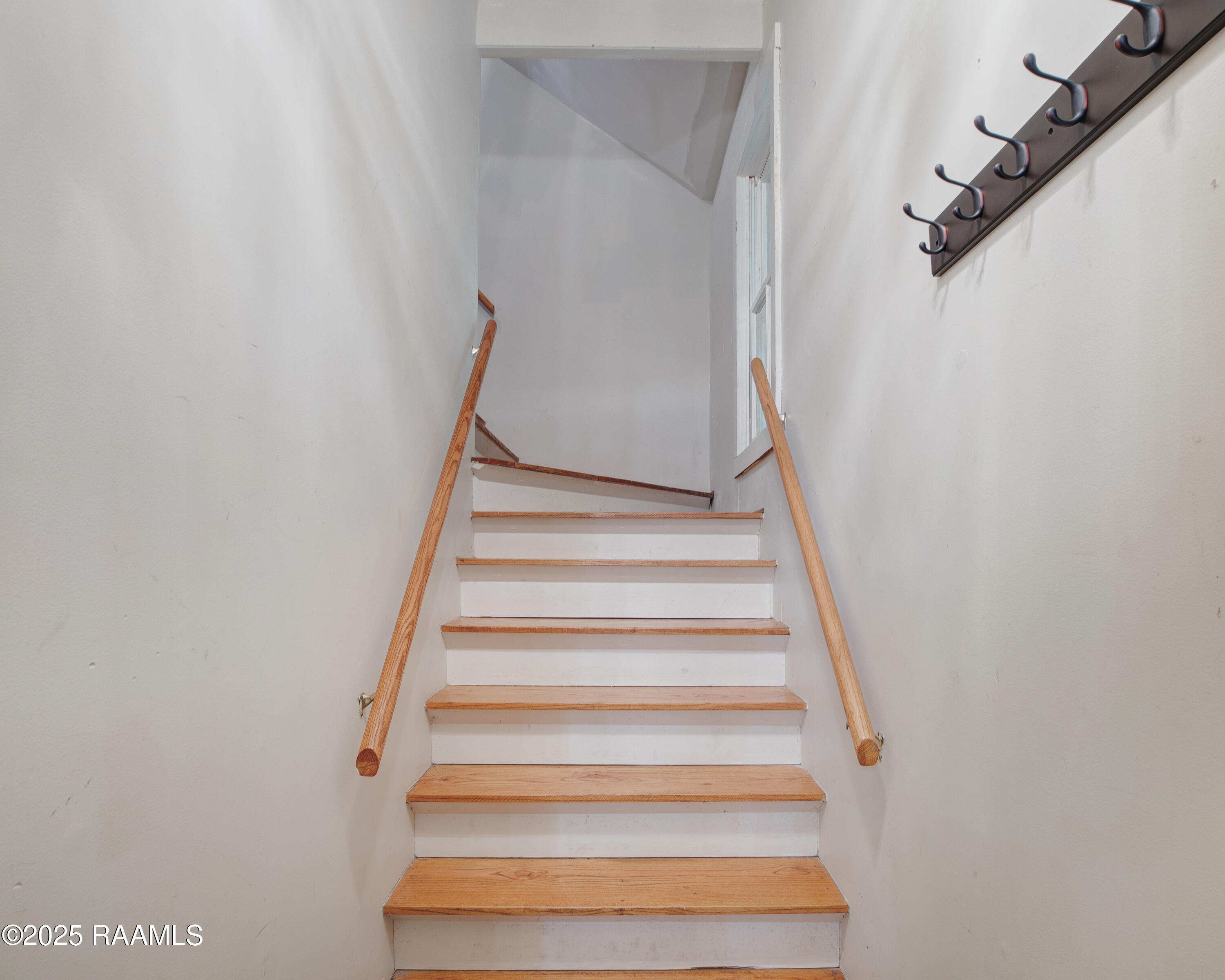 604 Main Street Washington, LA 70589 - Photo 18 of 49 Upstairs