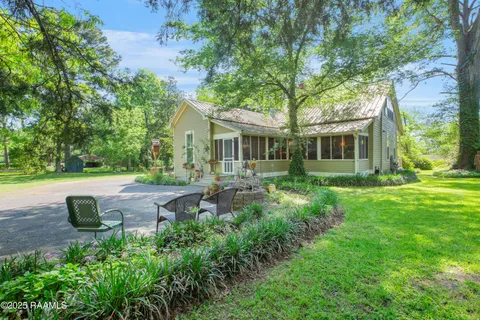 $399,000 | 604 Main Street, Washington, LA 70589